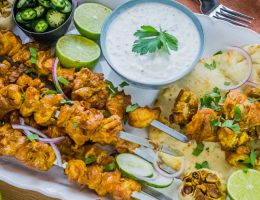 Brochettes de poulet tandoori