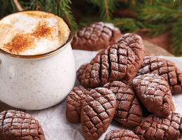 Biscuits pommes de pin au chocolat